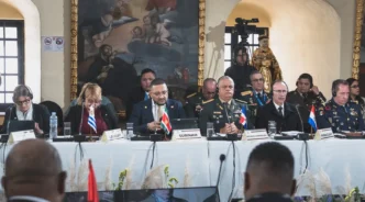 Los países participan de la XVII Conferencia de Ministros de Defensa de las Américas (CMDA), durante la primera Comisión de Trabajo, denominada “Crimen Transnacional Organizado”.